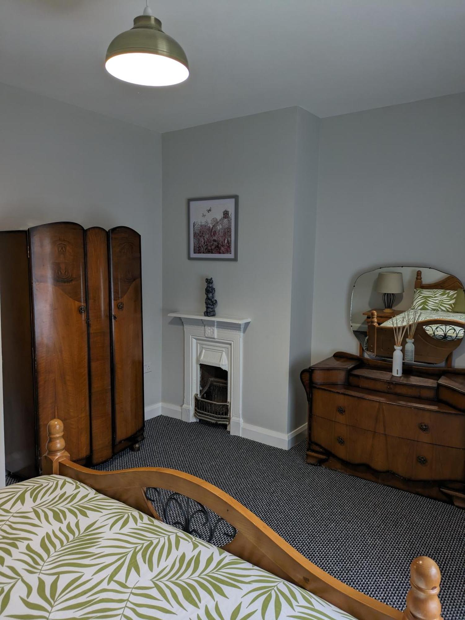 Maire Toireasa - Cosy Refurbished Property In The Gaeltacht Quarter Belfast Luaran gambar